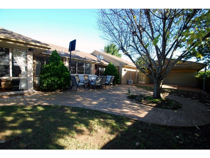 15 Todd Street, Woodcroft SA 5162