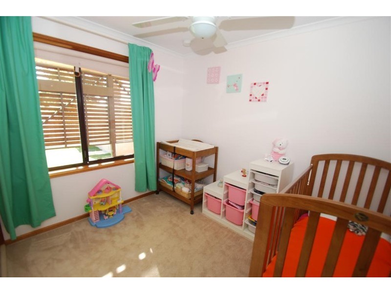 2 Ash Street, Aberfoyle Park SA 5159