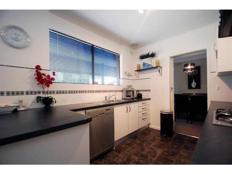 6 Sauterne Avenue, Reynella East SA 5161