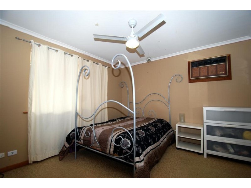 6 Sauterne Avenue, Reynella East SA 5161