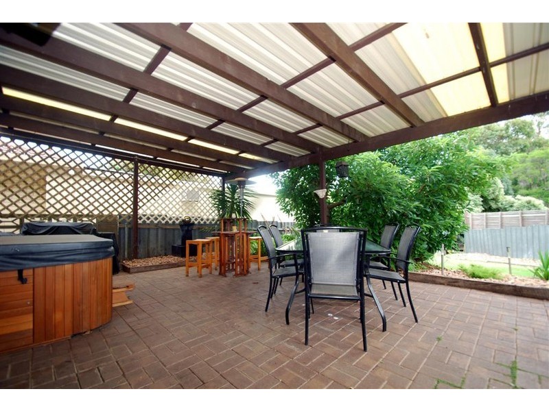 6 Sauterne Avenue, Reynella East SA 5161