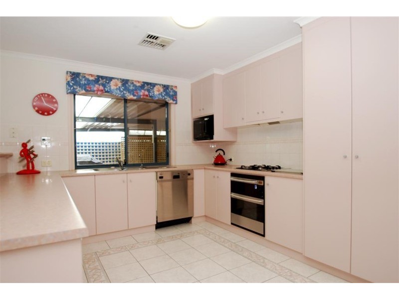 28 Allworth Drive, Happy Valley SA 5159