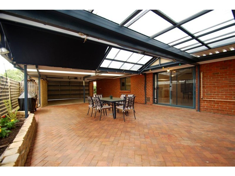 28 Allworth Drive, Happy Valley SA 5159