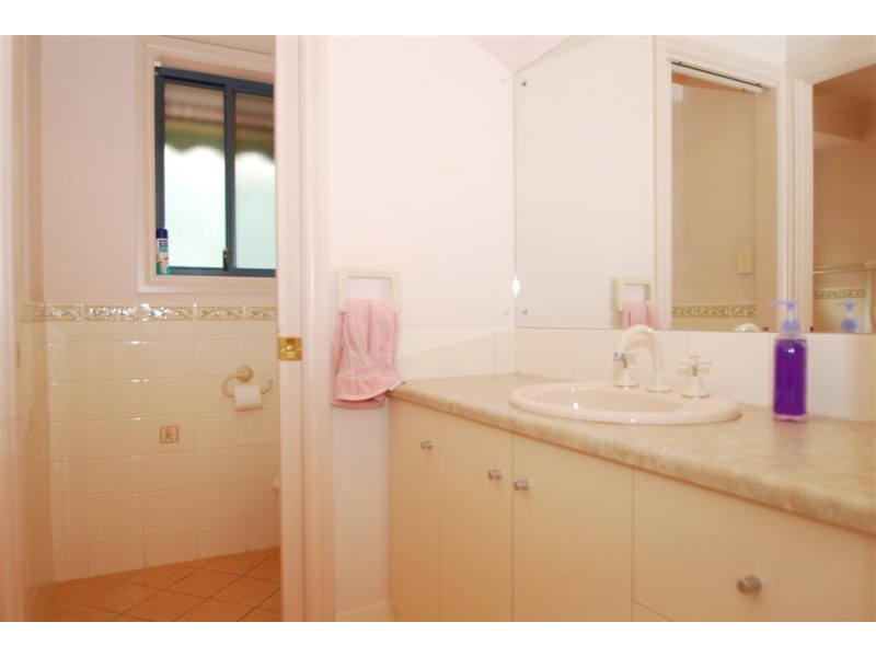 28 Allworth Drive, Happy Valley SA 5159