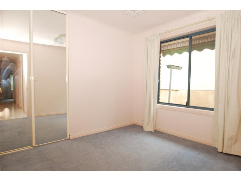 28 Allworth Drive, Happy Valley SA 5159