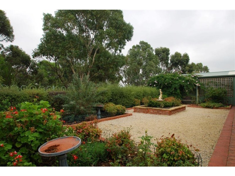 28 Allworth Drive, Happy Valley SA 5159