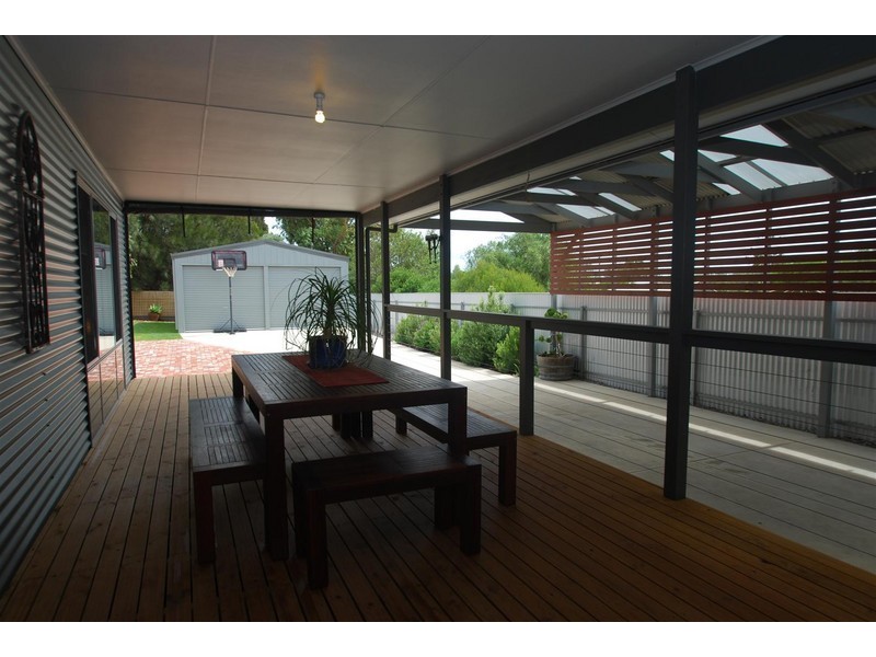 98 Alexander Street, Sellicks Beach SA 5174