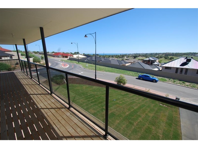 12 Albany Way, Seaford Rise SA 5169