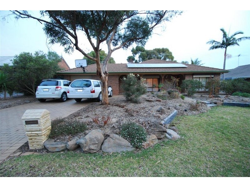 11 Northwood Green, Onkaparinga Hills SA 5163