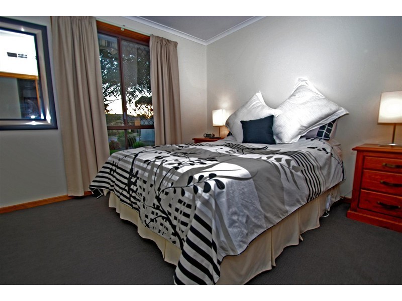 46 Trim Crescent, Old Noarlunga SA 5168