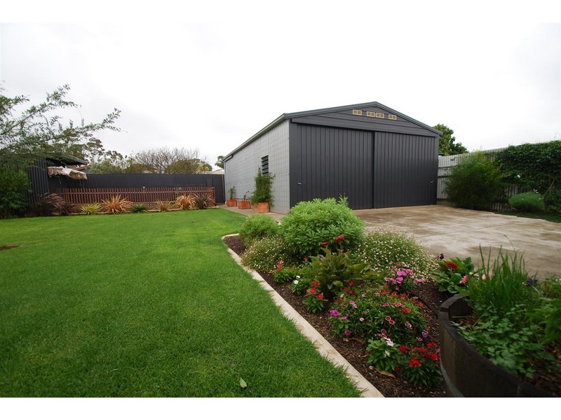 46 Trim Crescent, Old Noarlunga SA 5168
