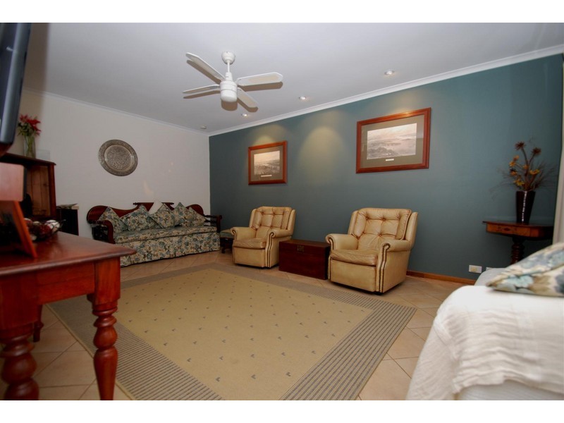 46 Trim Crescent, Old Noarlunga SA 5168