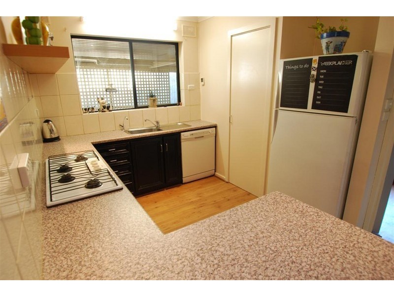 28 Booth Street, Happy Valley SA 5159