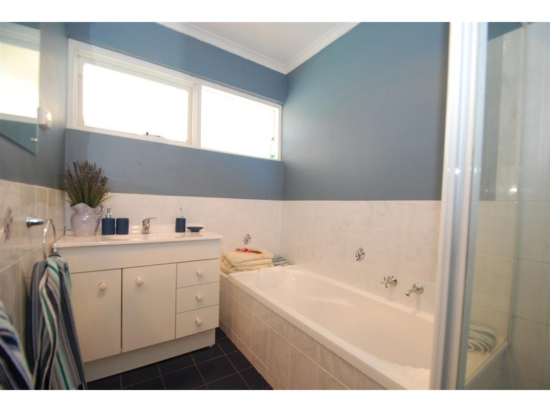 12 Glenburnie Street, Happy Valley SA 5159