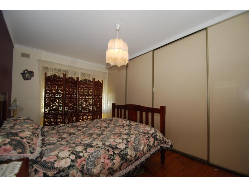 12 Glenburnie Street, Happy Valley SA 5159