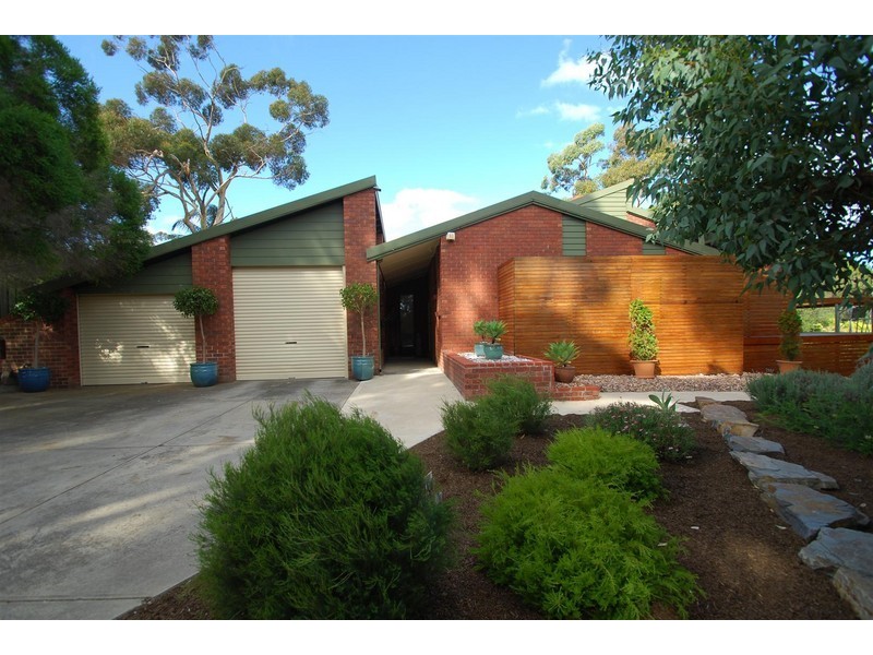 4 Glenarm Court, Flagstaff Hill SA 5159