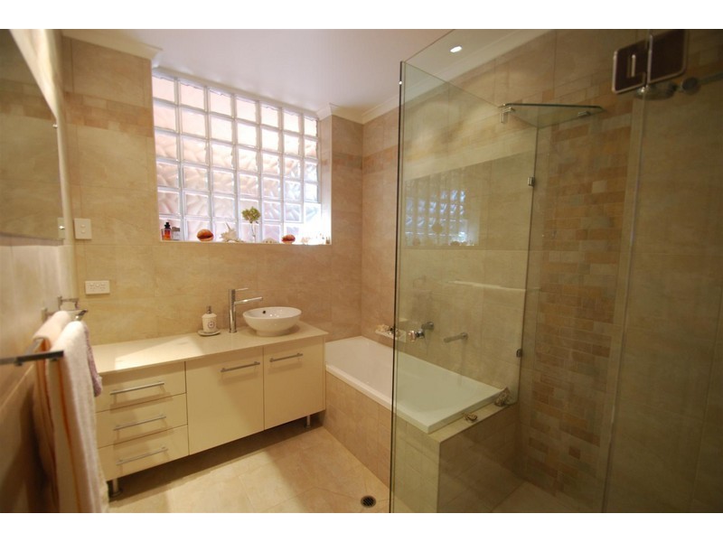 4 Glenarm Court, Flagstaff Hill SA 5159