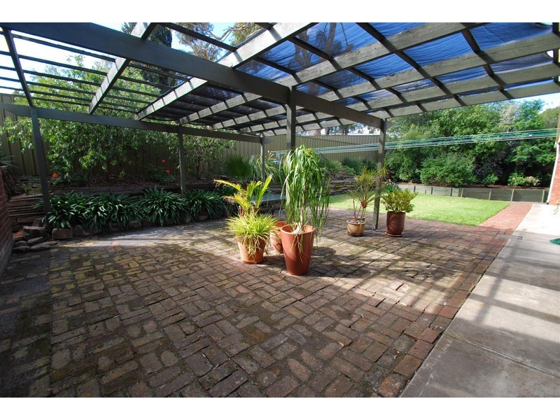 4 Glenarm Court, Flagstaff Hill SA 5159