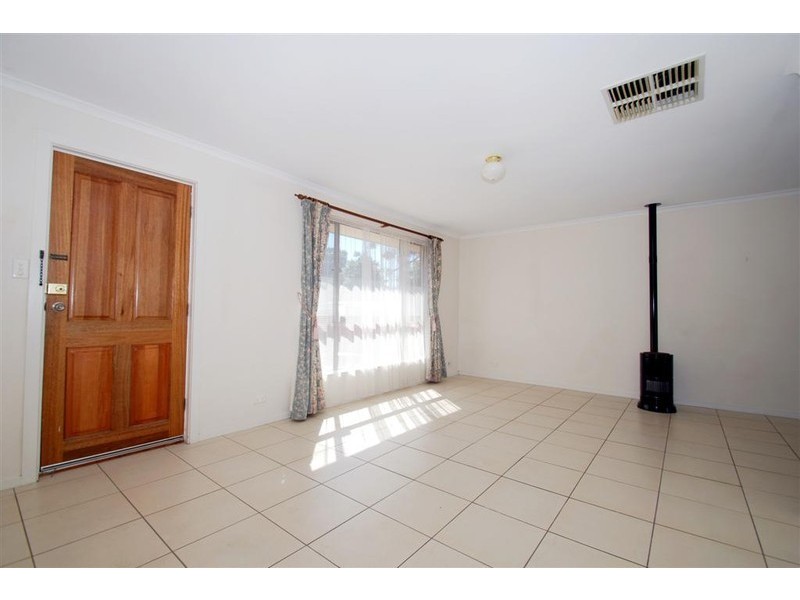 1 Byron Court, Huntfield Heights SA 5163