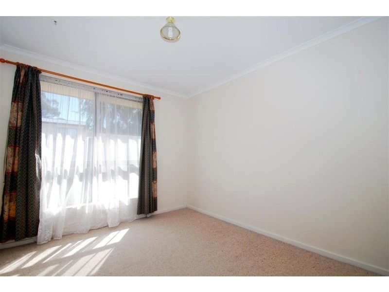 1 Byron Court, Huntfield Heights SA 5163