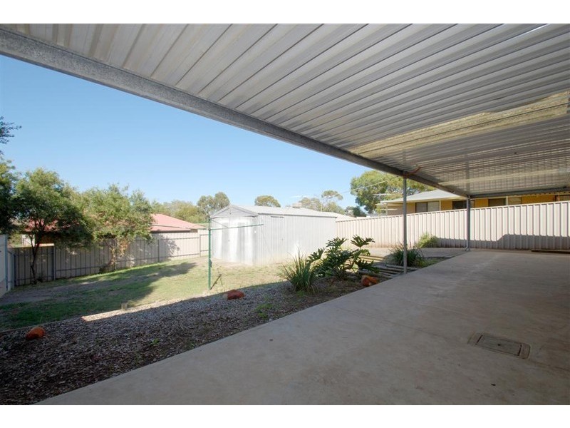 1 Byron Court, Huntfield Heights SA 5163