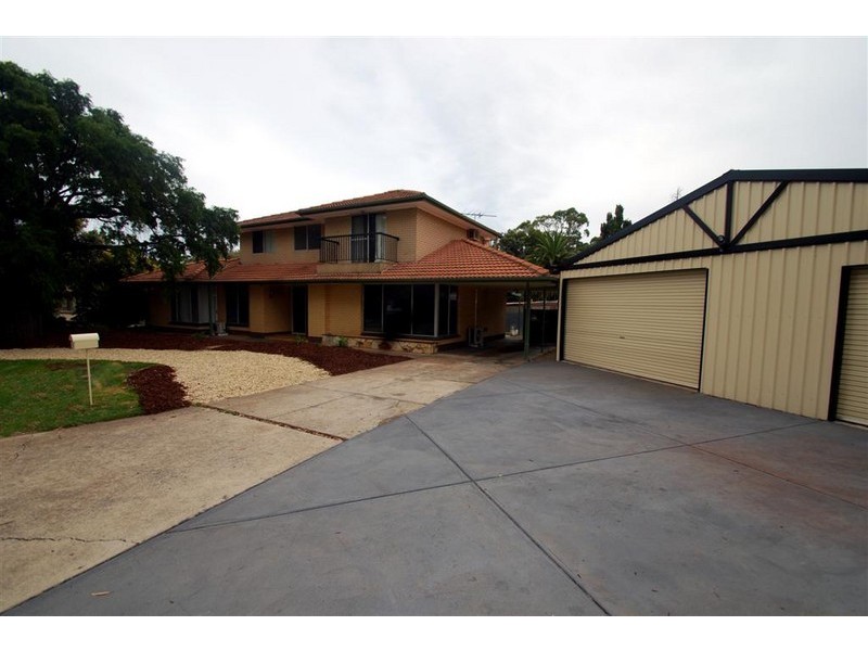 6 Sauterne Avenue, Reynella East SA 5161