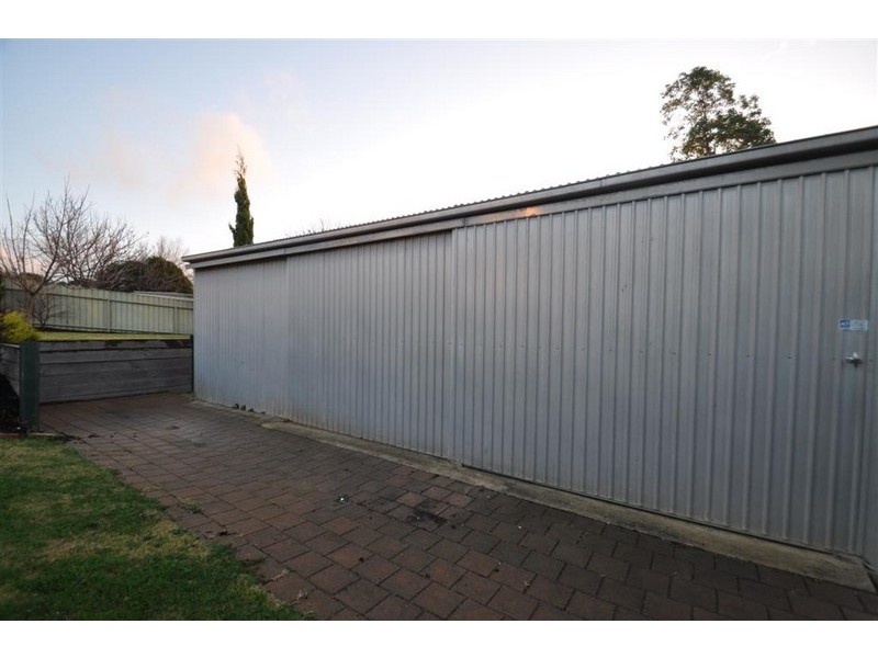 6 Headland Cres, Woodcroft SA 5162