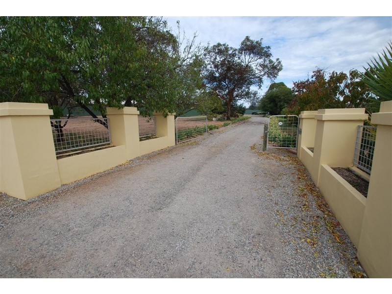 8 Elizabeth Street, Old Noarlunga SA 5168