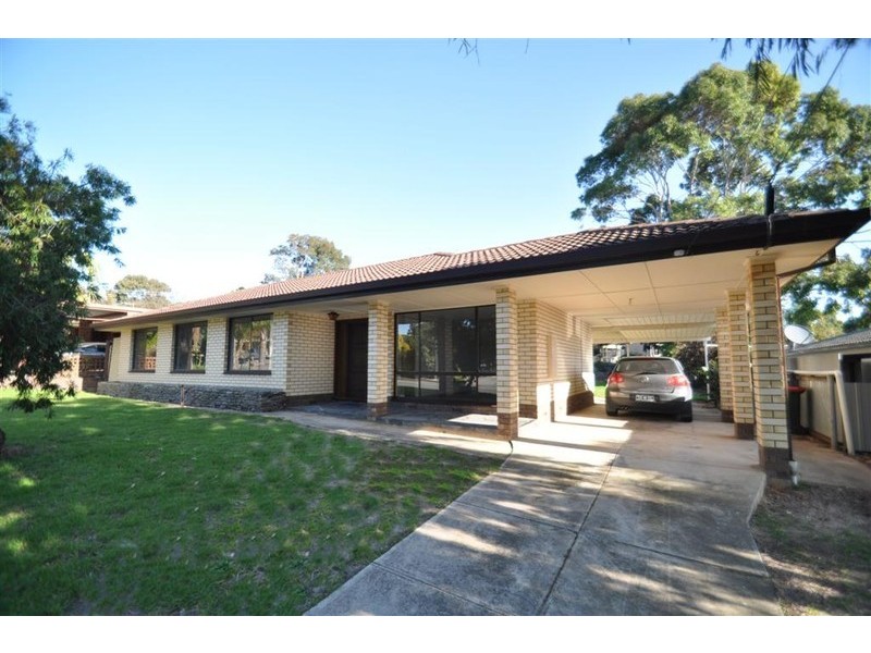 No. 7 Calomba Crs, Happy Valley SA 5159