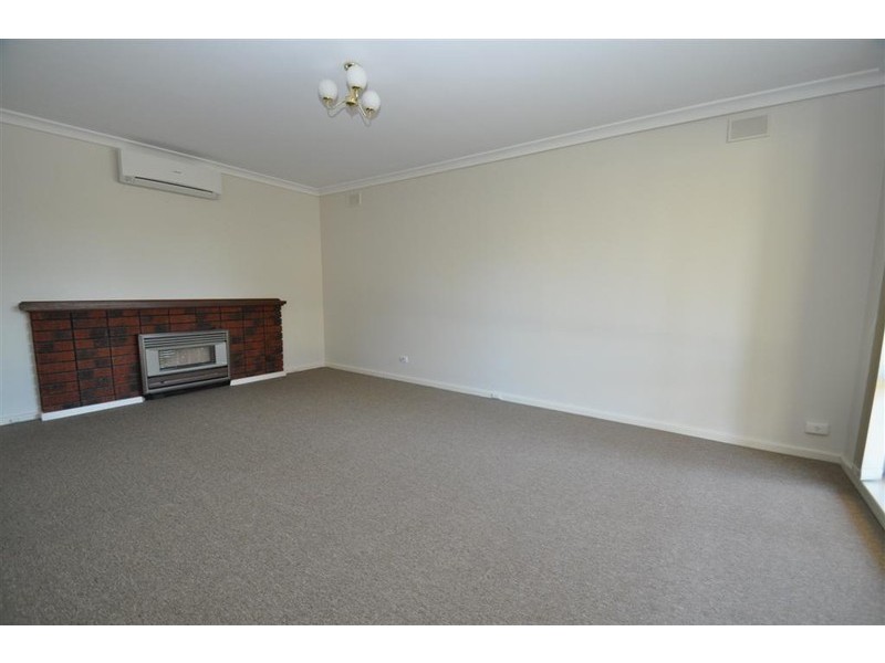 No. 7 Calomba Crs, Happy Valley SA 5159