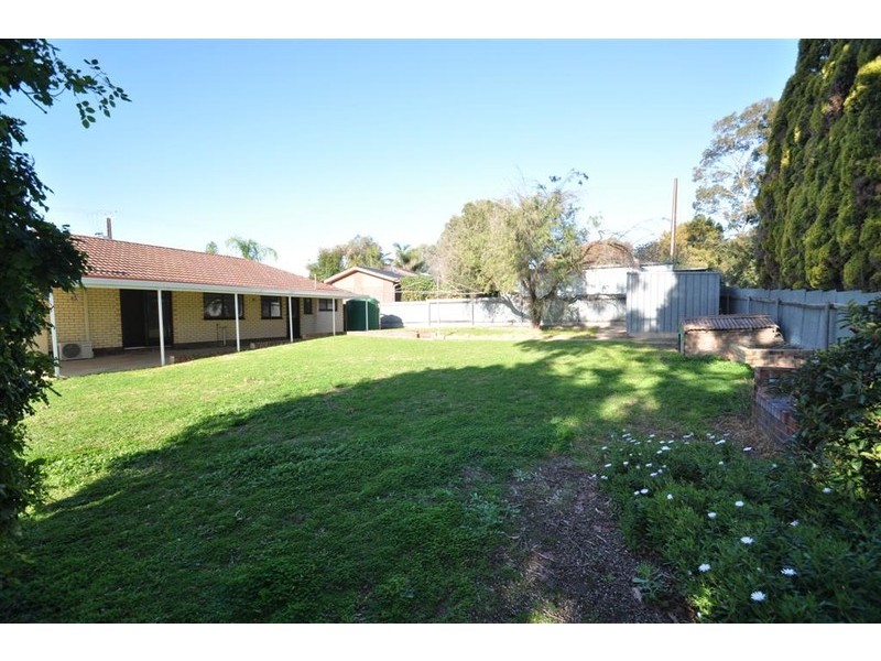 No. 7 Calomba Crs, Happy Valley SA 5159