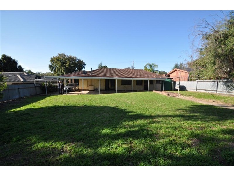 No. 7 Calomba Crs, Happy Valley SA 5159