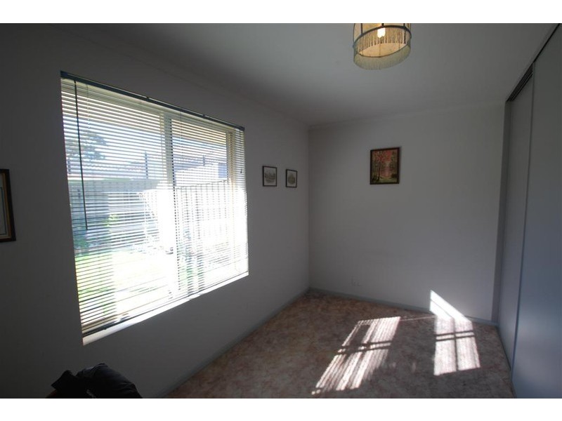 17 Bordeaux Drive, Woodcroft SA 5162
