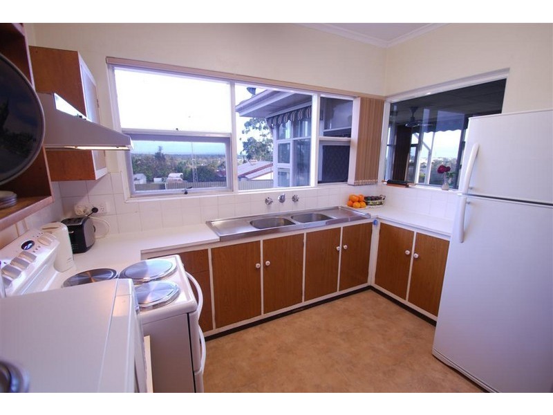 No. 40 Suzanne Ave, Morphett Vale SA 5162