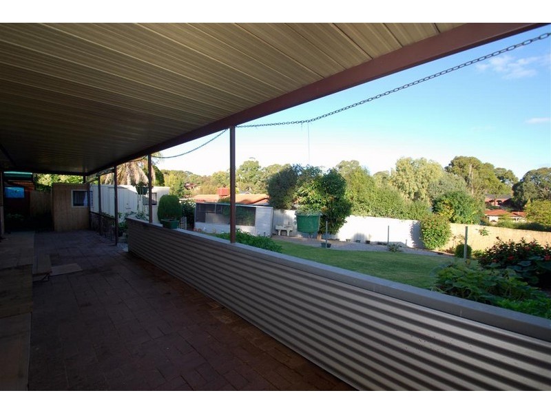 4 Buchanan Grove, Reynella East SA 5161