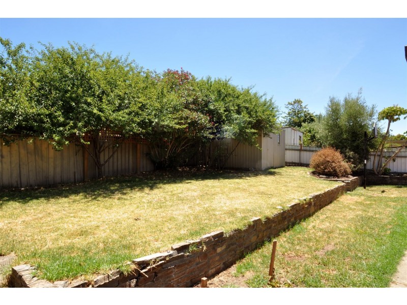 36 Jade Crescent, Happy Valley SA 5159