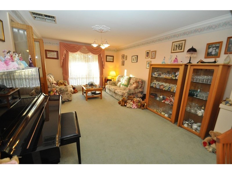 158 Reynell Road, Woodcroft SA 5162