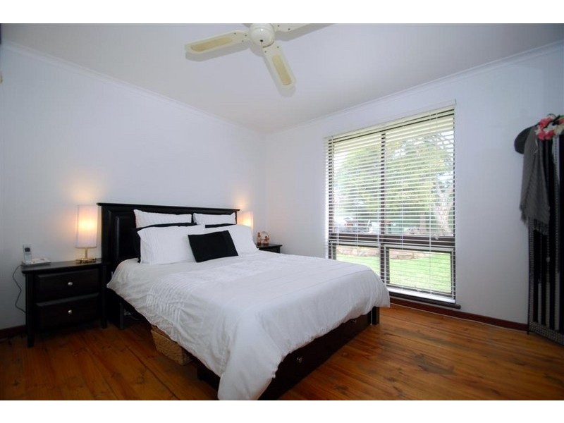 9 Kerrin Avenue, Morphett Vale SA 5162