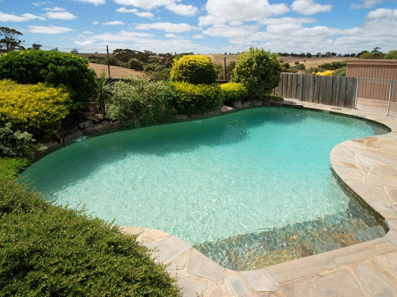 8 Mark Court, O’halloran Hill SA 5158