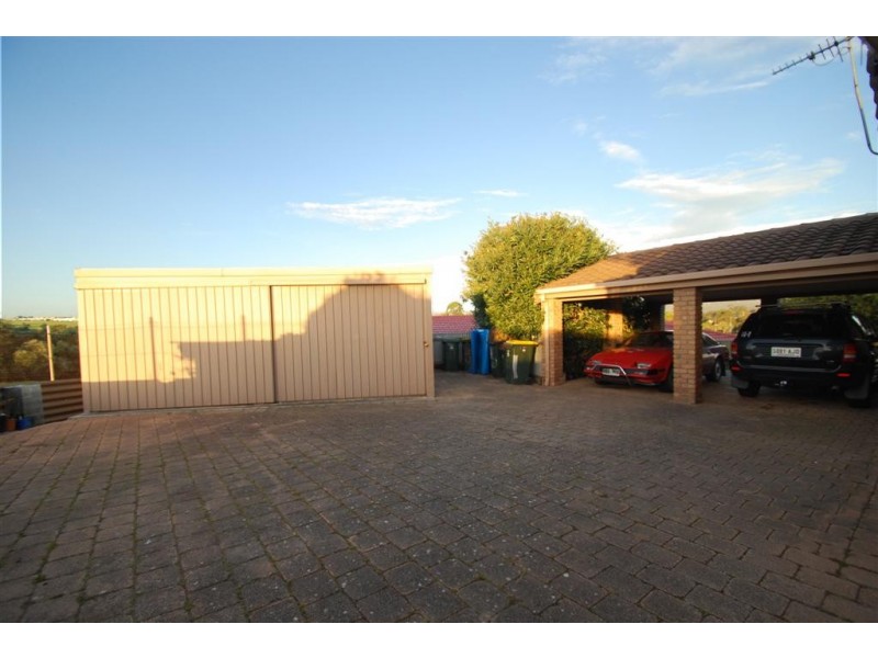 8 Mark Court, O’halloran Hill SA 5158