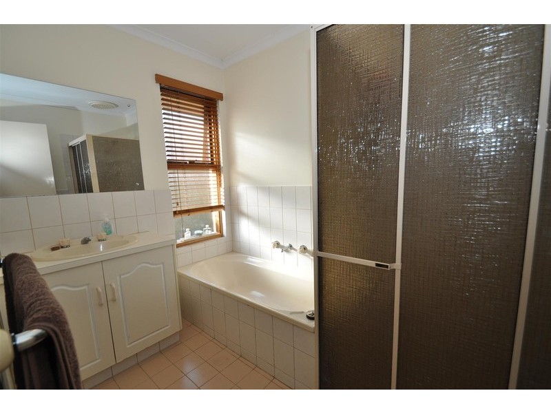 54 Equestrian Drive, Woodcroft SA 5162
