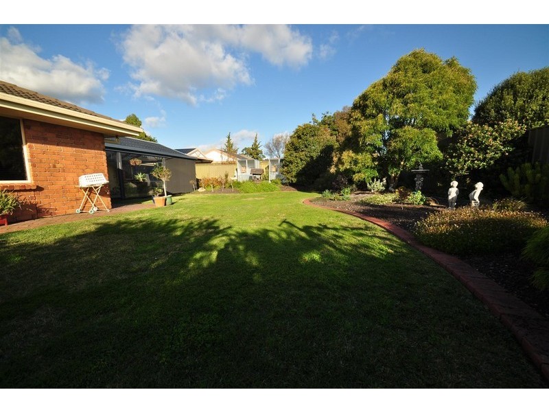 54 Equestrian Drive, Woodcroft SA 5162