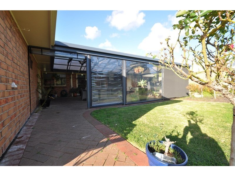 54 Equestrian Drive, Woodcroft SA 5162