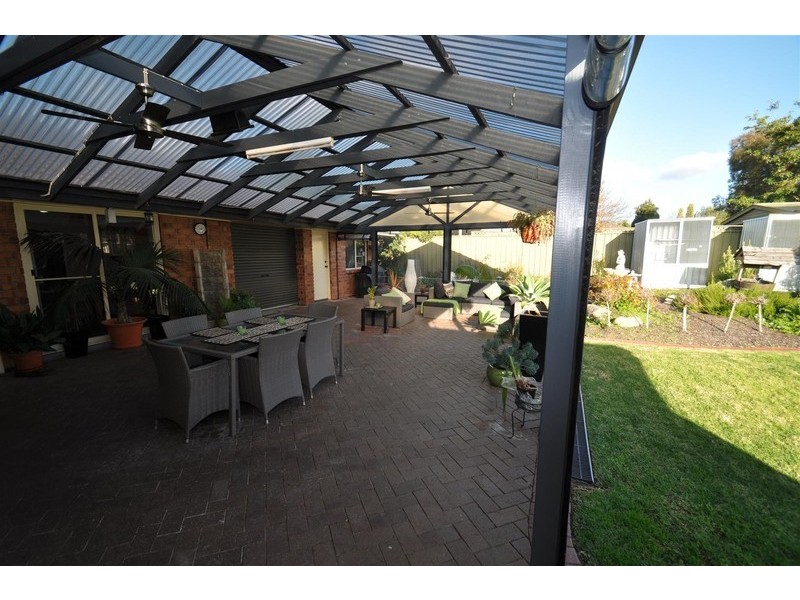 54 Equestrian Drive, Woodcroft SA 5162