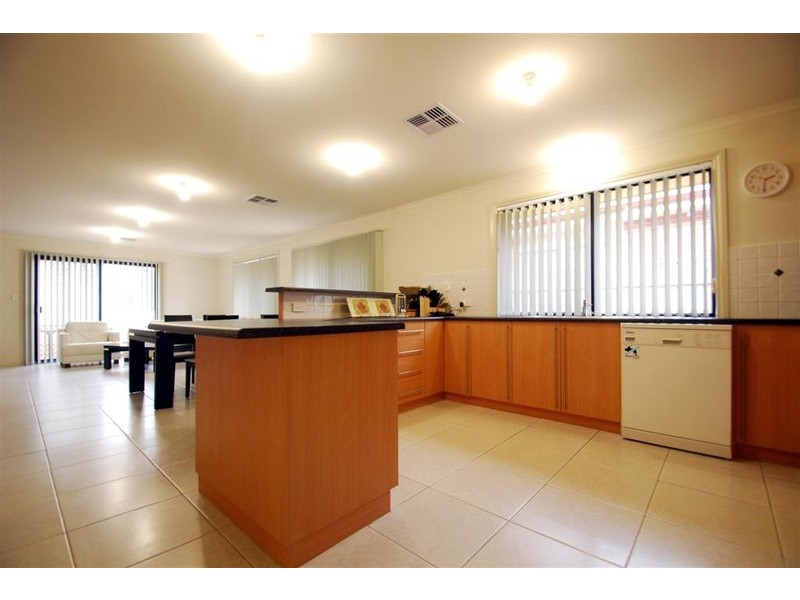 53 Grand Boulevard, Seaford Rise SA 5169