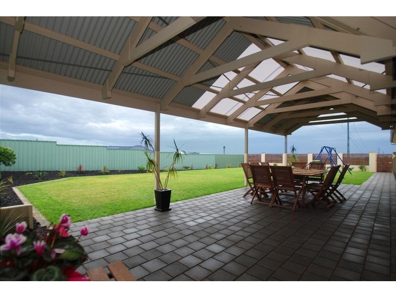 5 Erebus Glen, Hallett Cove SA 5158