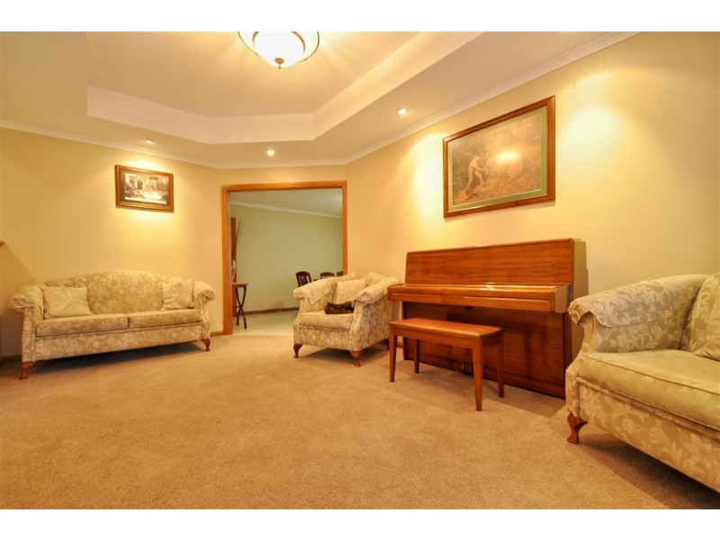 11 Norfolk Street, Flagstaff Hill SA 5159