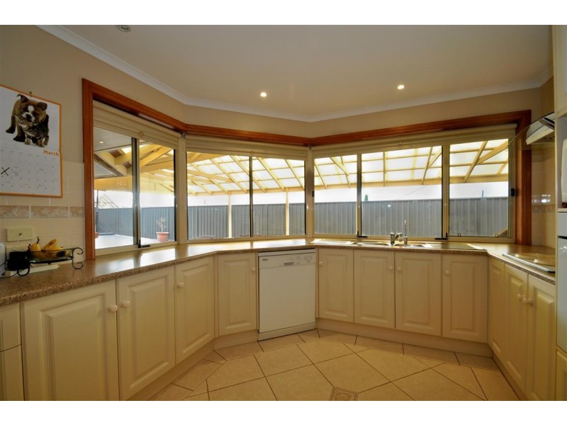 11 Norfolk Street, Flagstaff Hill SA 5159