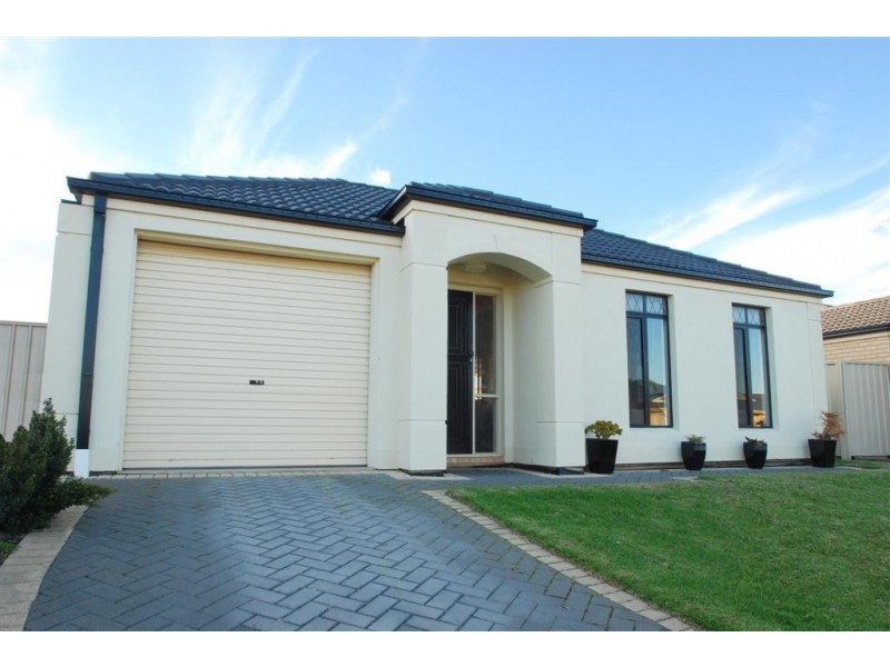 13 Blue Bay Avenue, Aldinga Beach SA 5173
