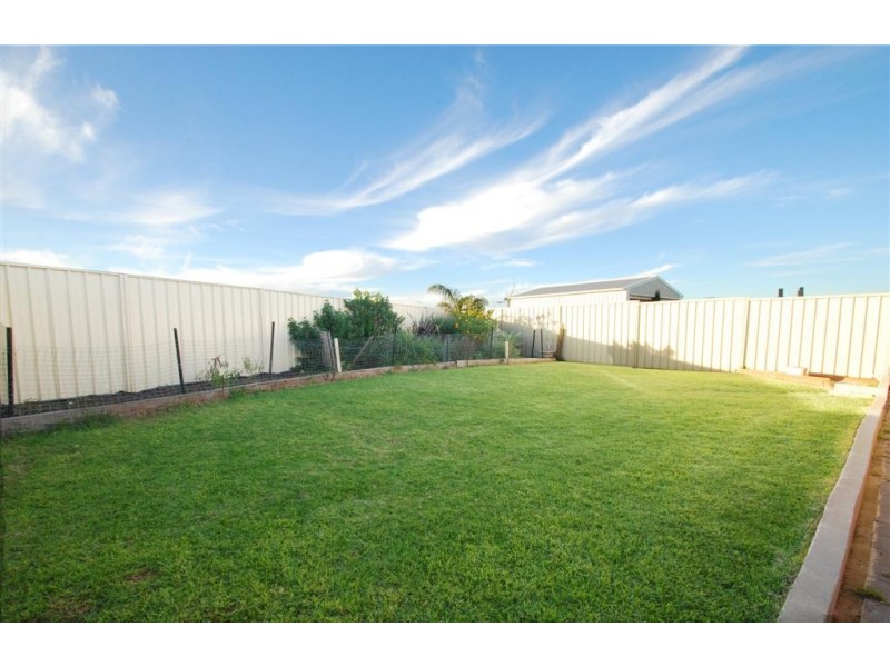 13 Blue Bay Avenue, Aldinga Beach SA 5173